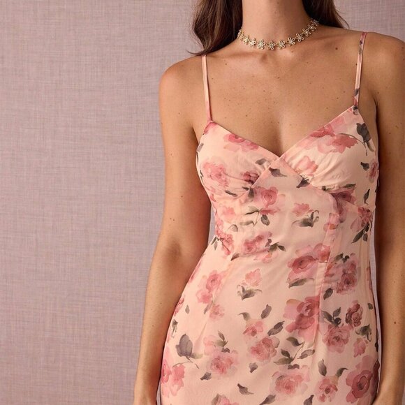 Pink Elegant Women's Romantic Floral Long Dress - Picture 2 of 7